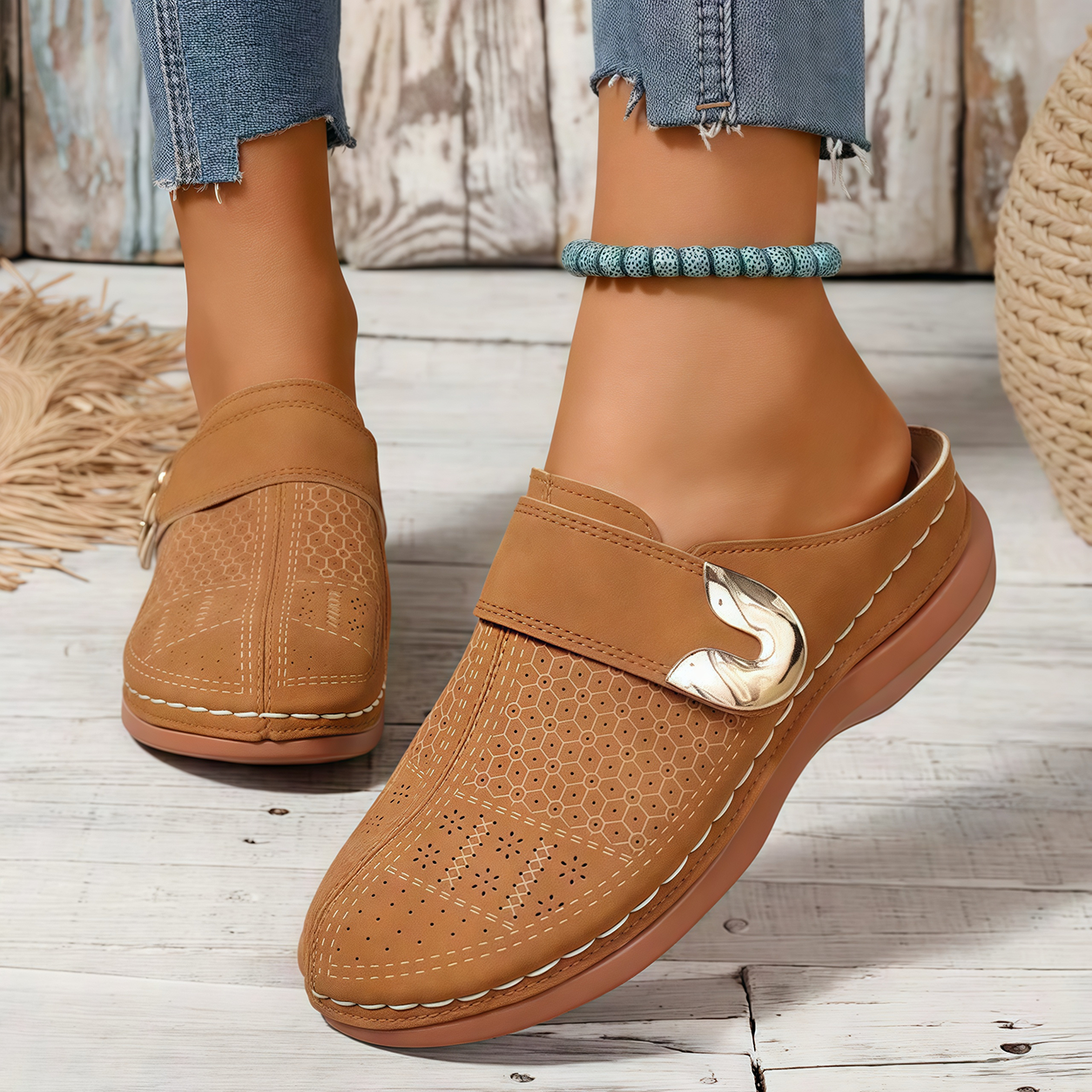 🏆 All-Day Comfort 👣 Leather Wedge Slip-Ons – Easy to Wear & Comfortable to Walk In ⏳ 𝐋𝐀𝐒𝐓 𝐃𝐀𝐘: 𝟖𝟎% 𝐎𝐅𝐅