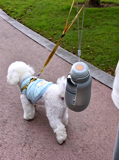 🔥40% OFF – Limited Time Only2-in-1 Portable Dog Water Bottle – 520ml Leak-Proof Water Bottle with 150ml Food Storage for Travel & Outdoor Adventures