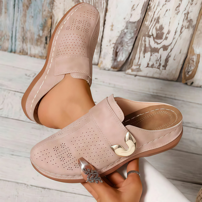 🏆 All-Day Comfort 👣 Leather Wedge Slip-Ons – Easy to Wear & Comfortable to Walk In ⏳ 𝐋𝐀𝐒𝐓 𝐃𝐀𝐘: 𝟖𝟎% 𝐎𝐅𝐅